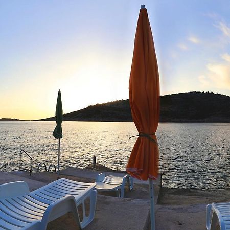 Apartments By The Sea Razanj, Rogoznica - 7484 エクステリア 写真
